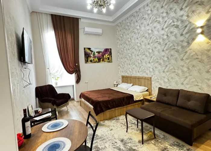 Silver Rooms
